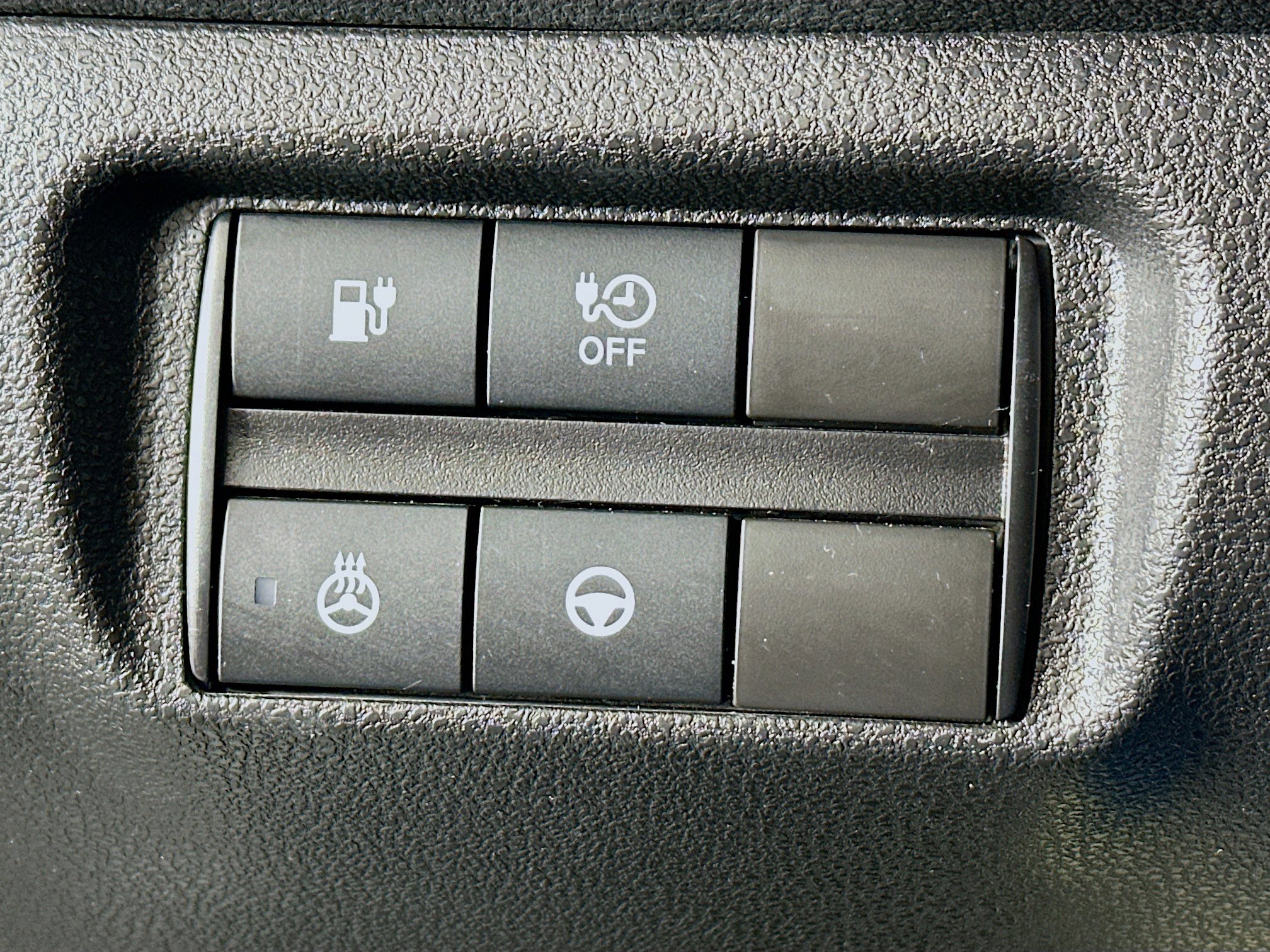 Used 2024 Nissan Leaf SV Plus image 17