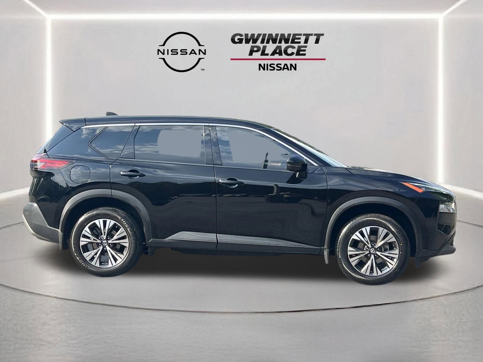 Used 2021 Nissan Rogue SV FWD image 25