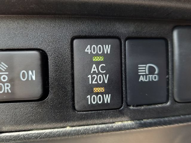 Used 2019 Toyota Tacoma TRD Off-Road w/ Technology Package AWD/4WD image 39