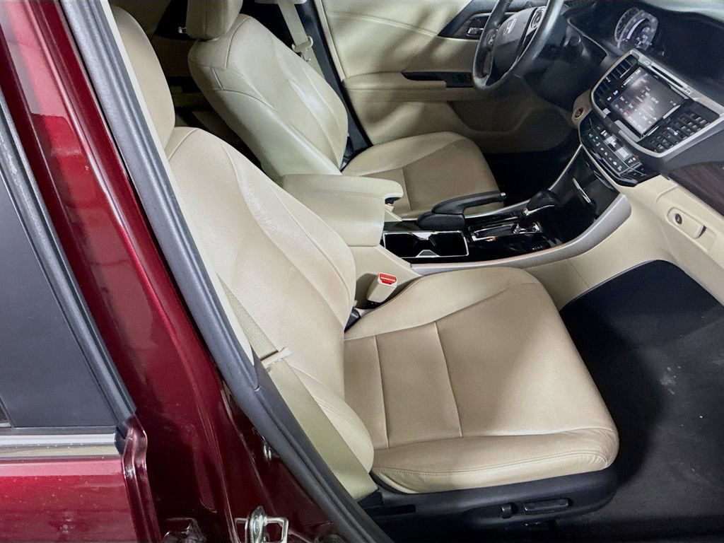 Used 2017 Honda Accord EX-L image 23