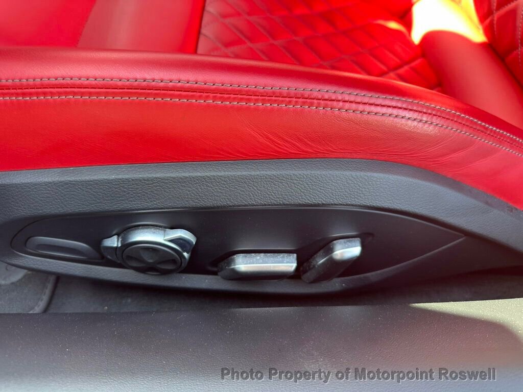 Used 2022 Audi R8 V10 w/ Premium Package image 19