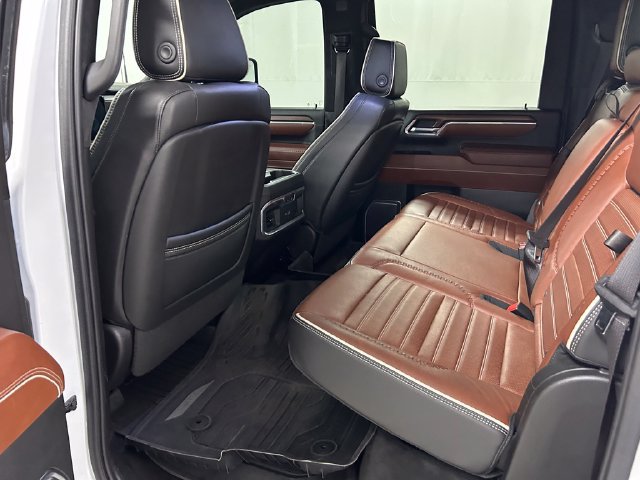 Used 2024 GMC Sierra 2500 Denali Ultimate AWD/4WD image 14