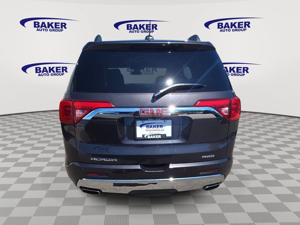 Certified 2019 GMC Acadia Denali w/ Technology Package AWD/4WD image 6