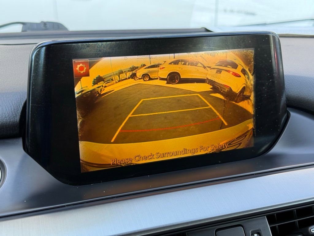 Used 2017 MAZDA MAZDA6 Touring image 4