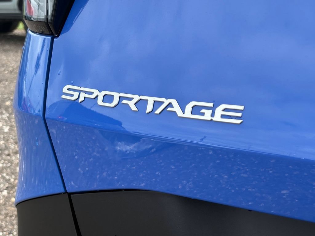 New 2026 Kia Sportage EX FWD image 10