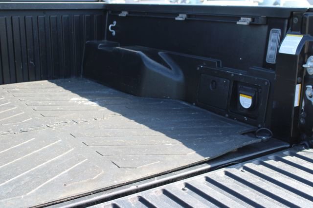 Used 2021 Toyota Tacoma TRD Off-Road w/ Technology Package image 10