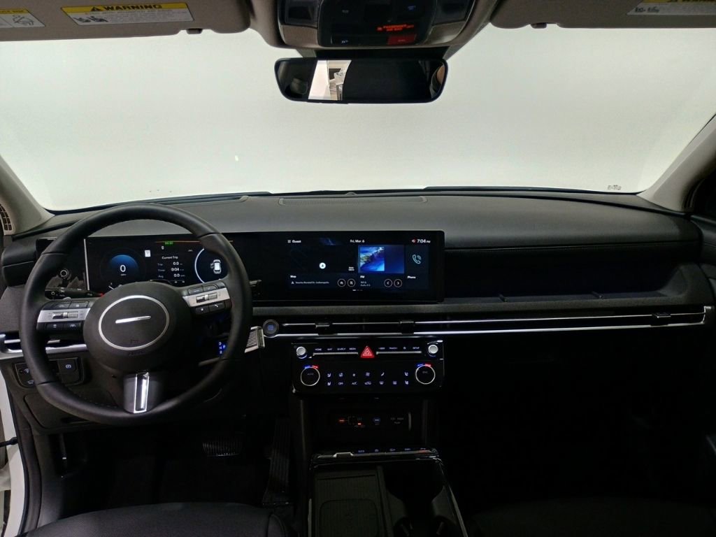 New 2025 Hyundai Tucson Limited image 16