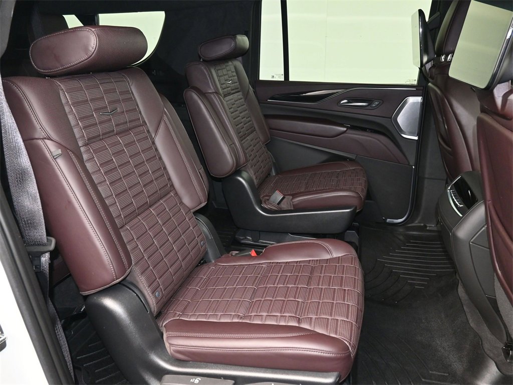 Certified 2023 Cadillac Escalade ESV Sport Platinum image 18