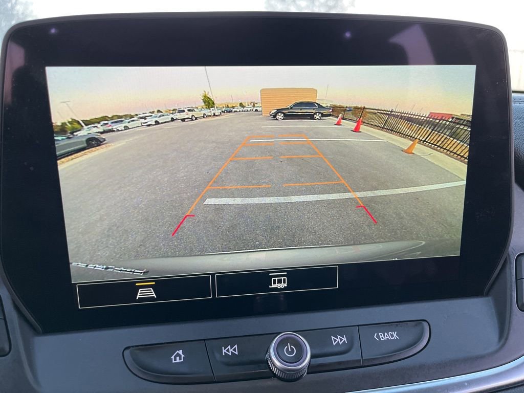 Used 2025 Chevrolet Blazer LT image 23