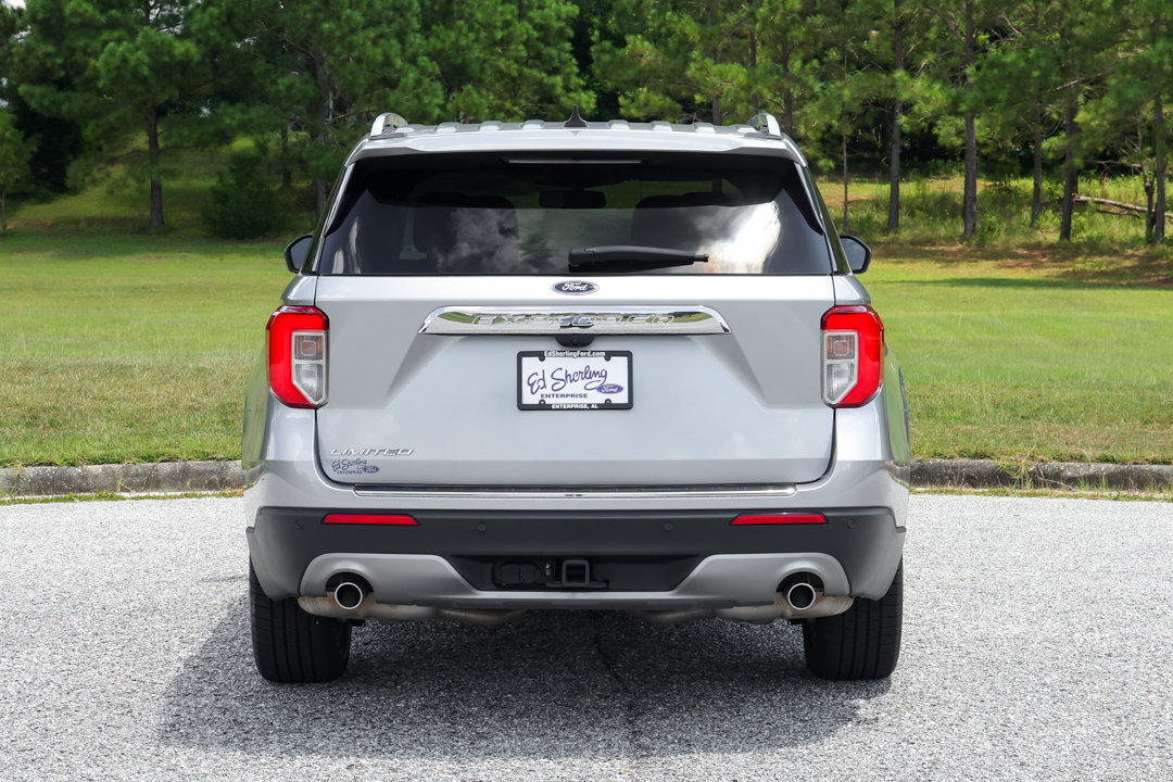 Used 2023 Ford Explorer Limited w/ Equipment Group 301A RWD image 5
