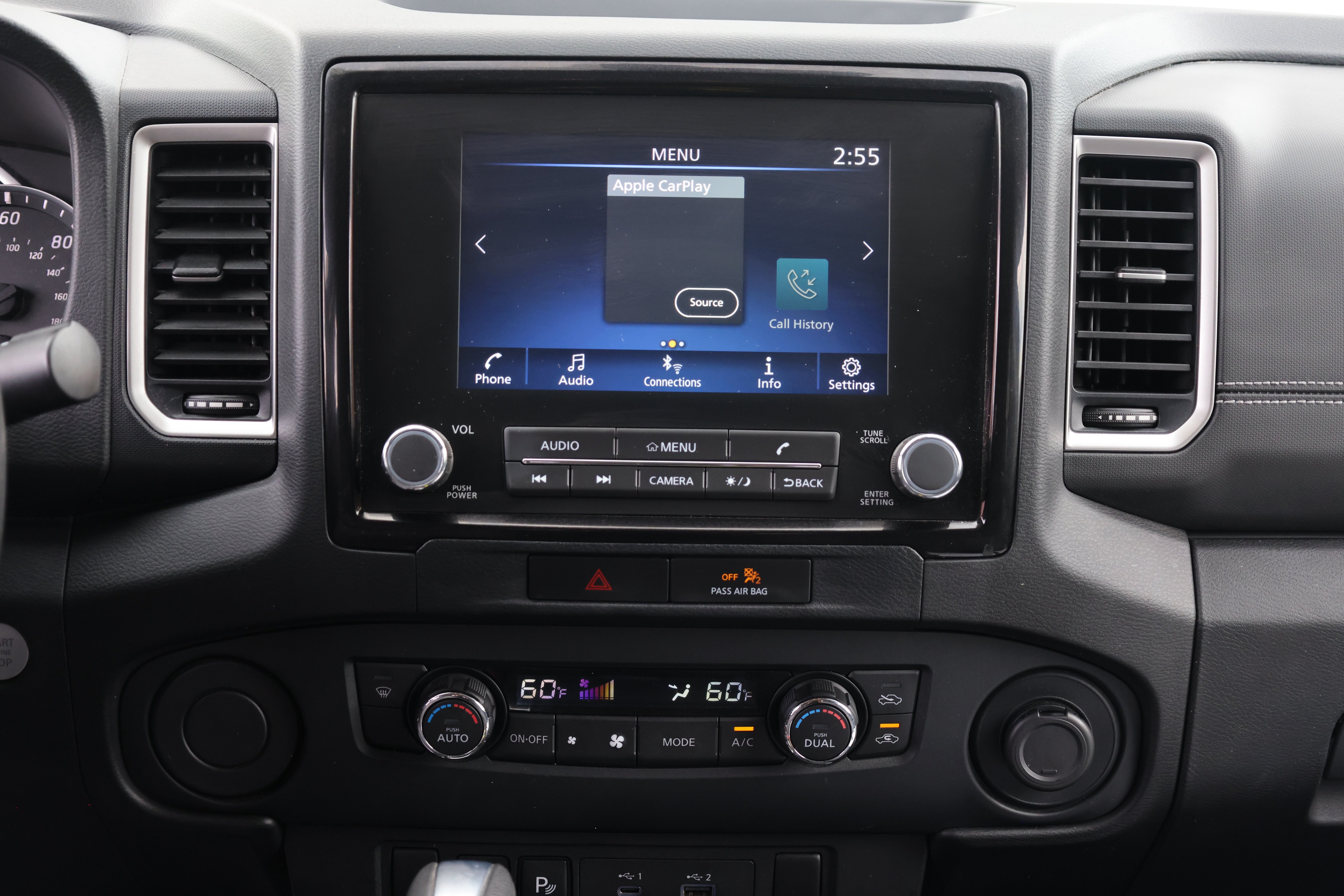 Used 2022 Nissan Frontier SV w/ Technology Package RWD image 9