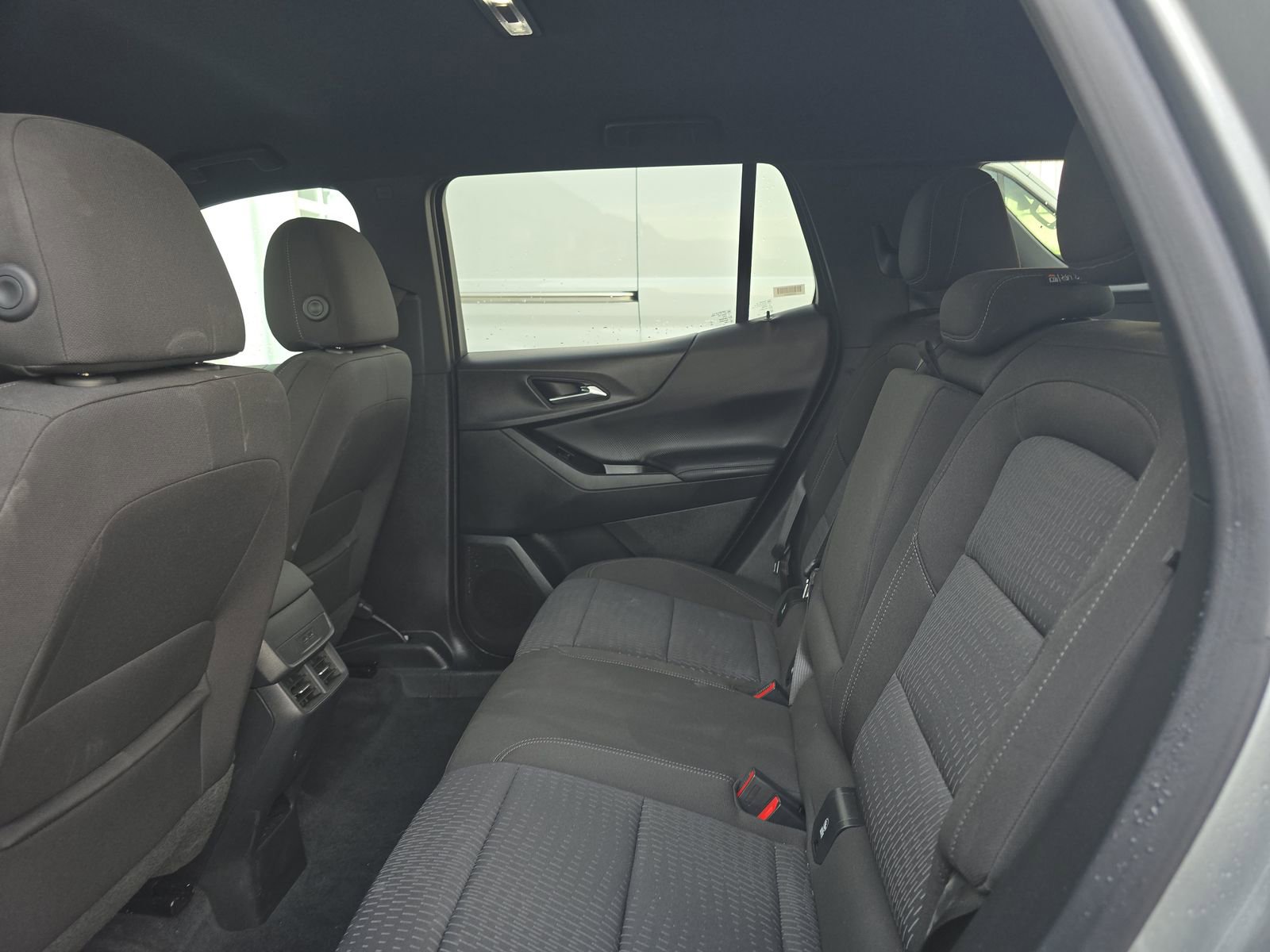 Used 2026 Chevrolet Equinox LT FWD image 17