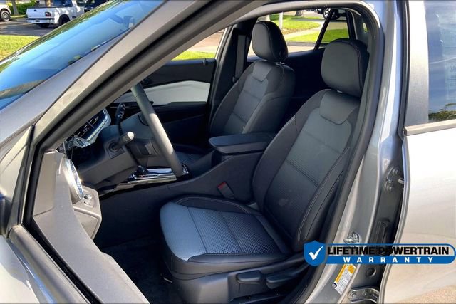 New 2025 Chevrolet Trax LT w/ Driver Confidence Package FWD image 10