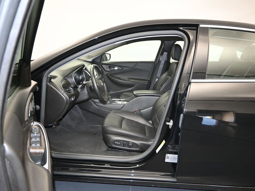 Used 2024 Chevrolet Malibu LT FWD image 20