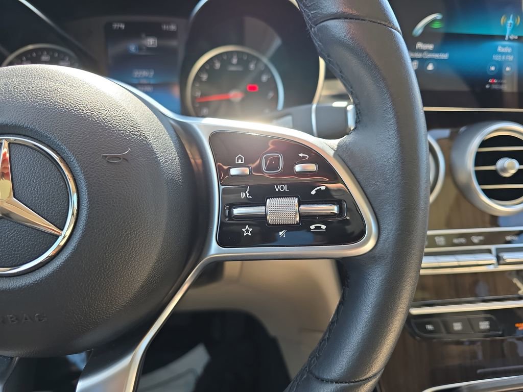 Used 2022 Mercedes-Benz GLC 300 image 22