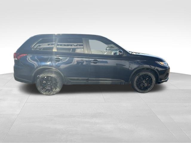 Used 2019 Mitsubishi Outlander ES AWD/4WD image 8