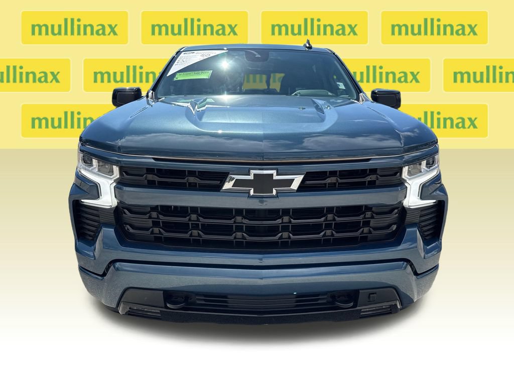 Used 2024 Chevrolet Silverado 1500 RST w/ Convenience Package II RWD image 12