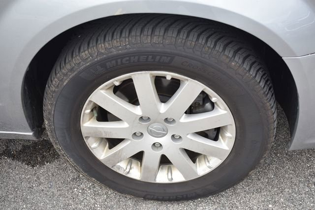 Used 2016 Chrysler Town & Country Touring FWD image 11