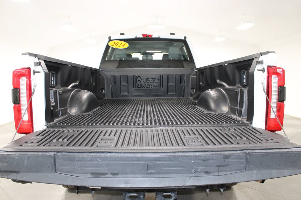 Used 2024 Ford F250 XL w/ STX Appearance Package AWD/4WD image 11
