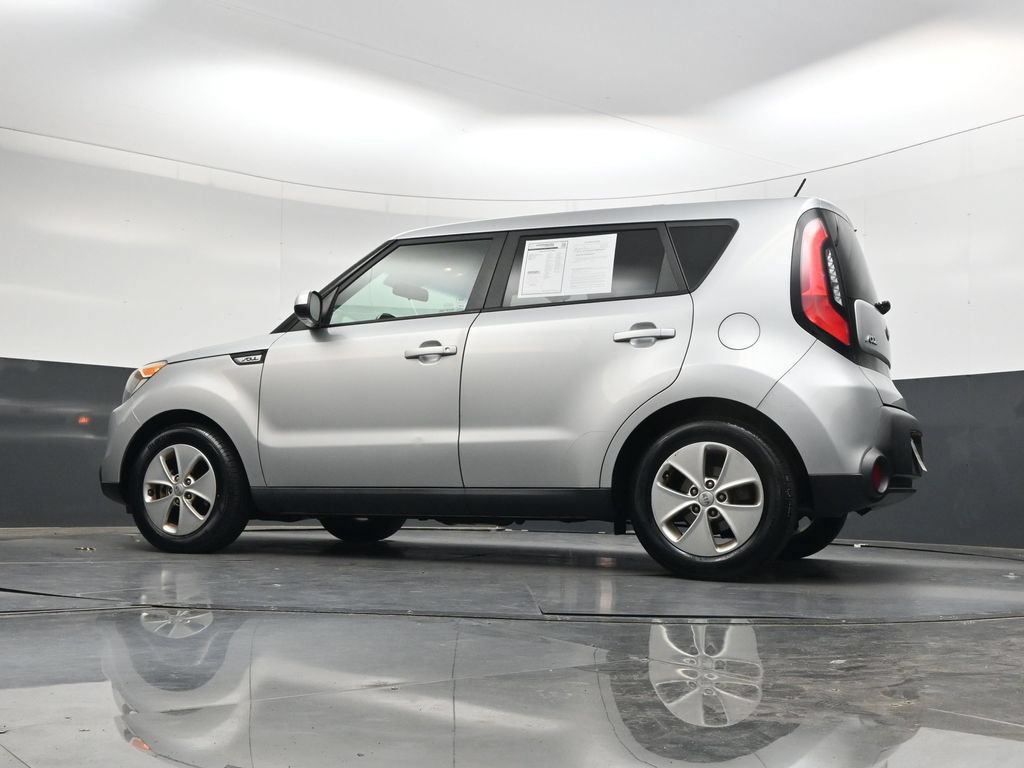 Used 2015 Kia Soul FWD image 41