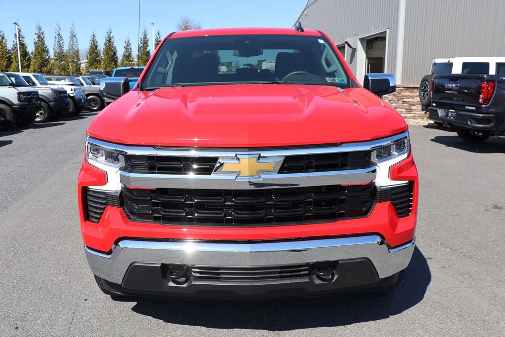 Used 2026 Chevrolet Silverado 1500 LT AWD/4WD image 4