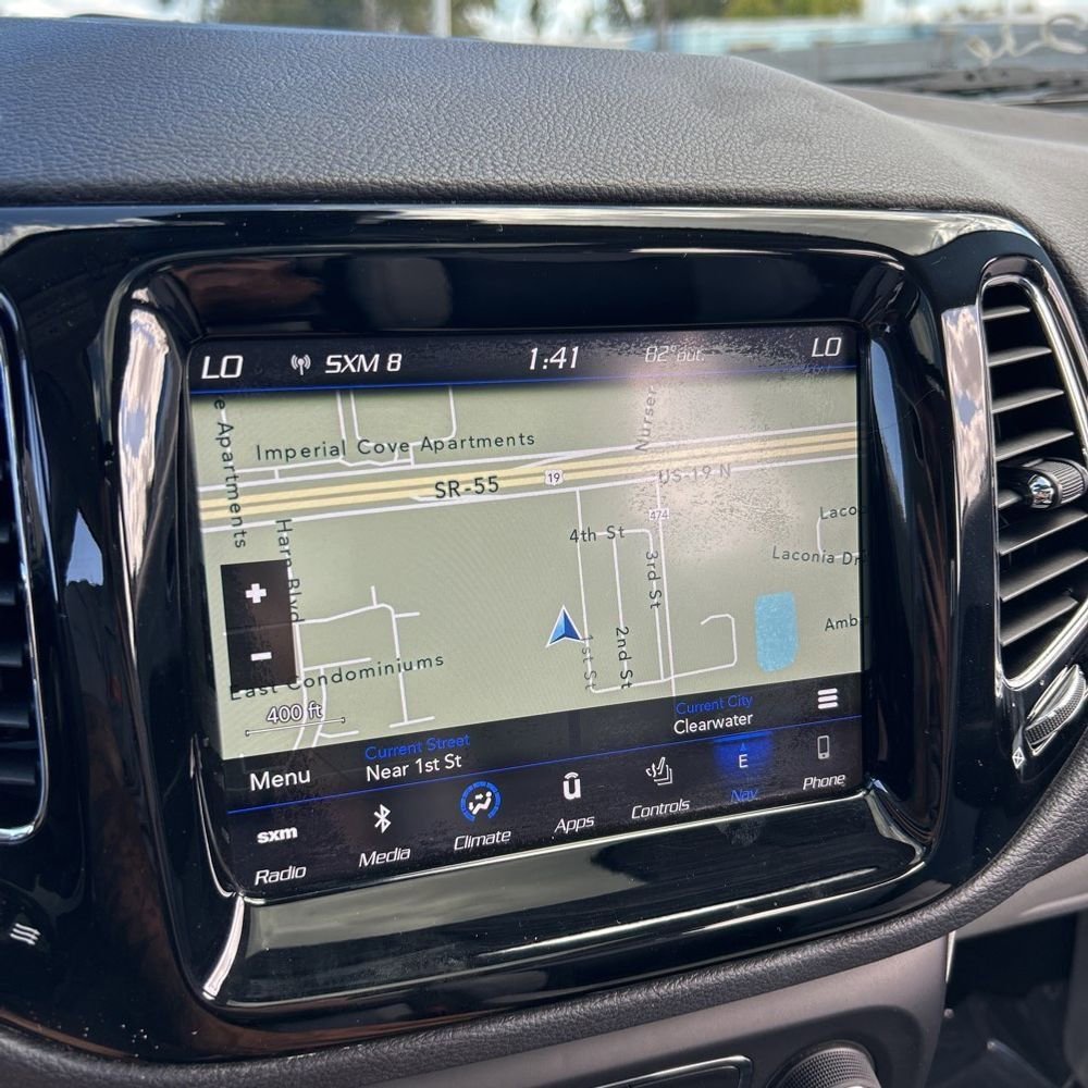 Used 2018 Jeep Compass Limited w/ Navigation Group image 10