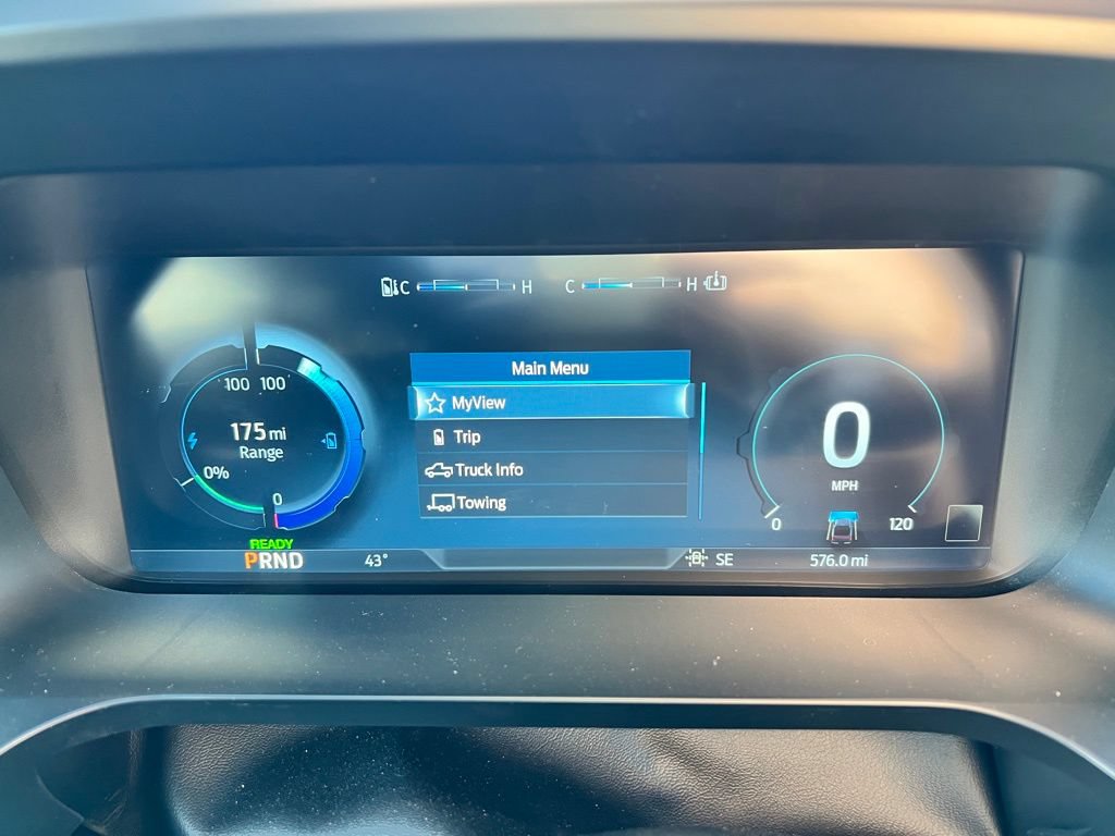 New 2023 Ford F150 Lightning Lariat AWD/4WD image 44