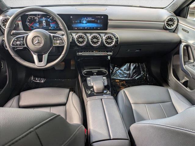 Used 2022 Mercedes-Benz A 220 image 18
