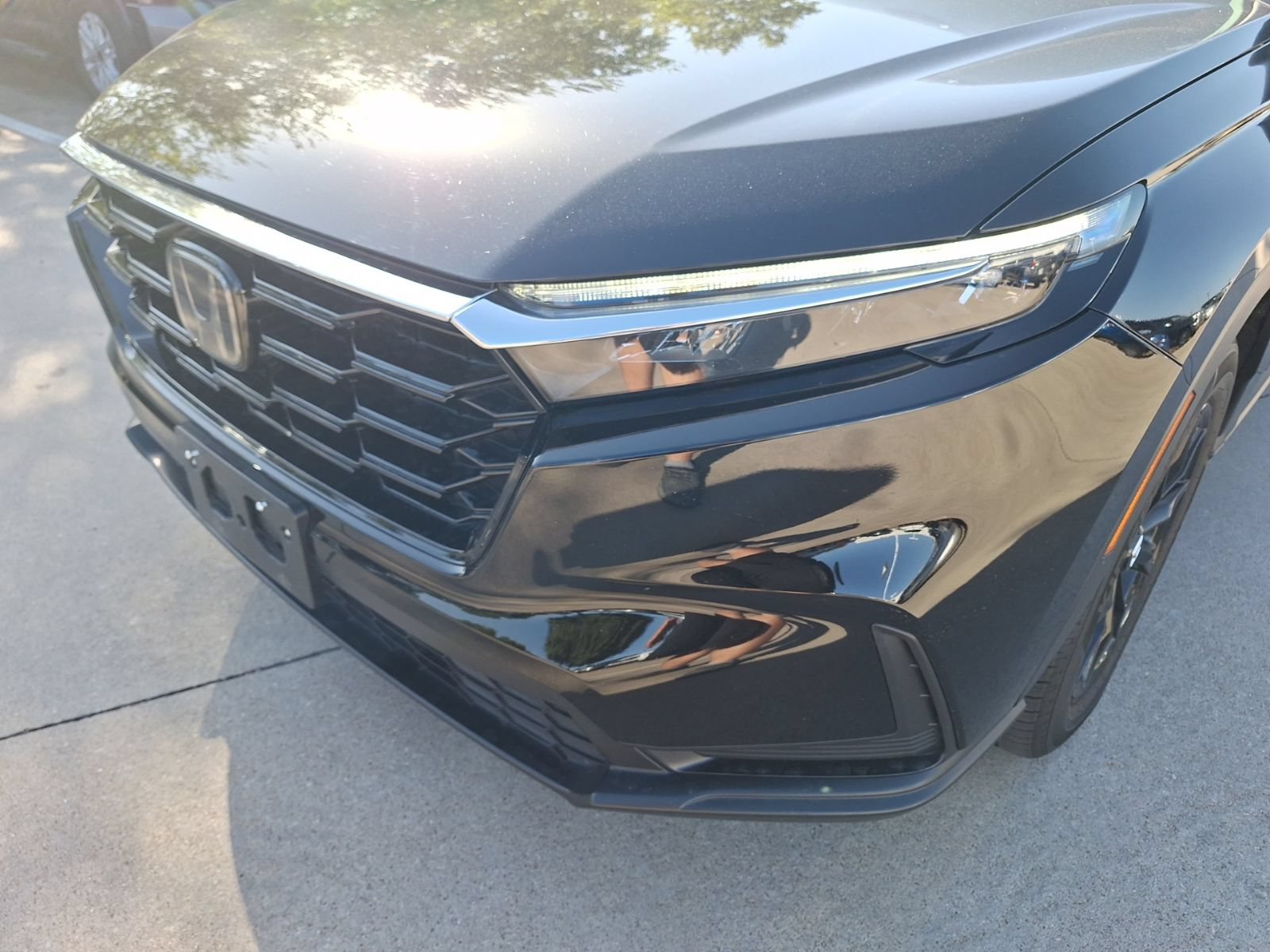 Used 2025 Honda CR-V EX image 10