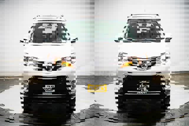 Used 2015 Toyota RAV4 XLE image 6