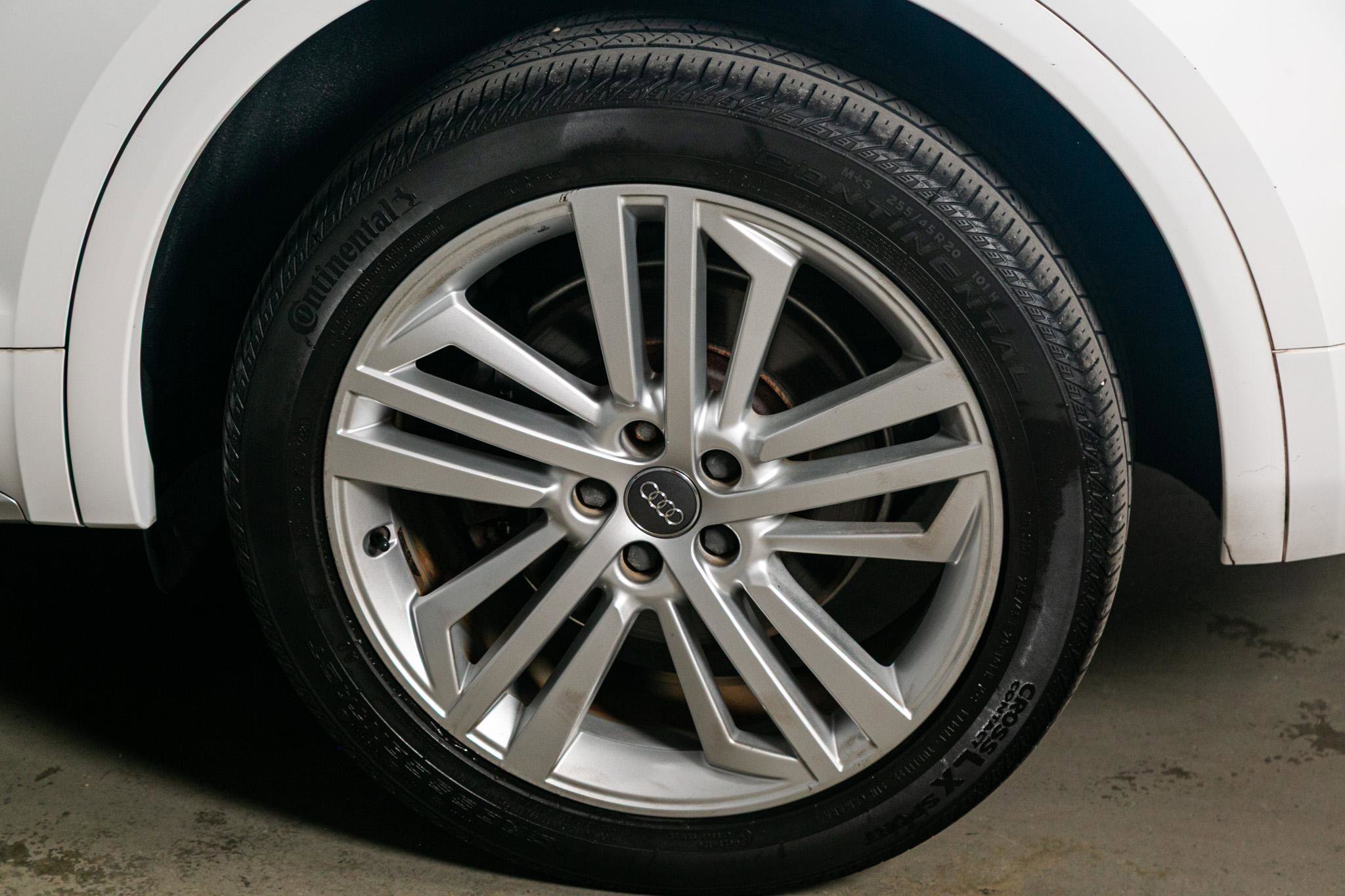 Used 2018 Audi Q5 2.0T Premium Plus w/ Premium Plus Package image 17