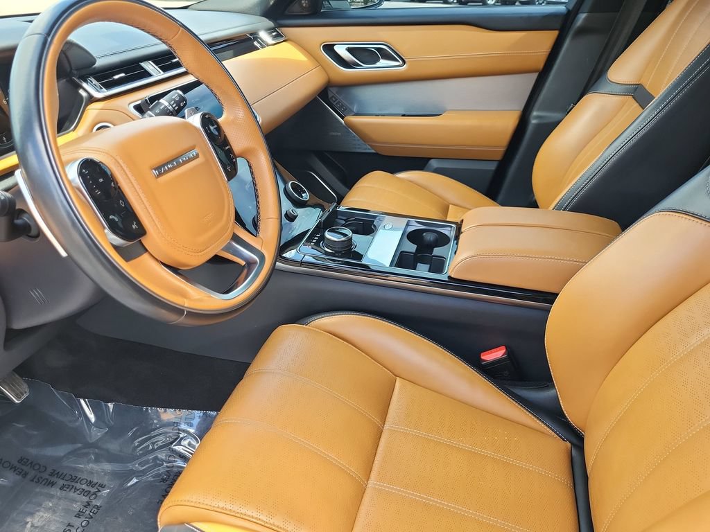 Used 2019 Land Rover Range Rover Velar R-Dynamic SE AWD/4WD image 12