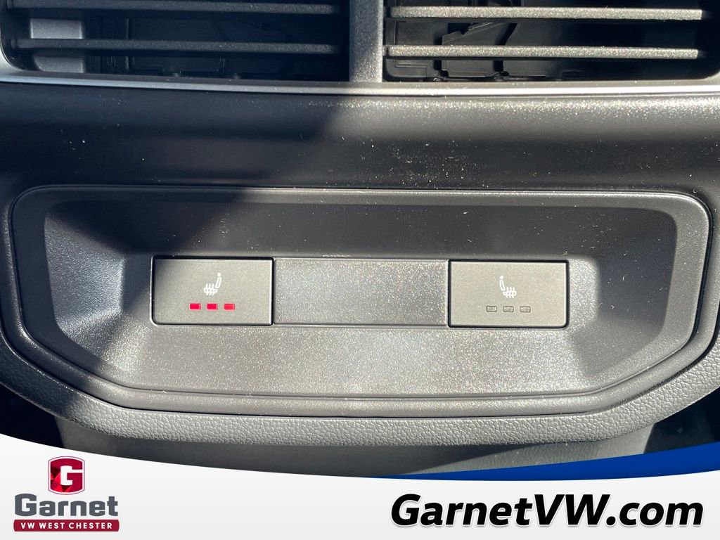 New 2026 Volkswagen Atlas Cross Sport SEL Premium R-Line image 40