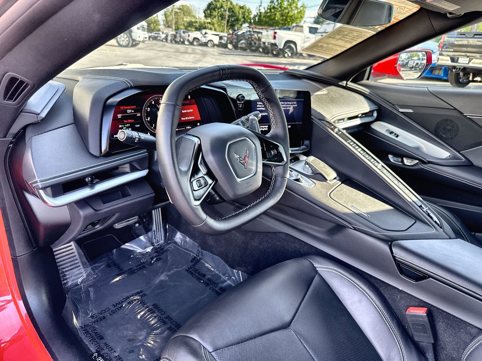 Used 2022 Chevrolet Corvette Stingray Coupe w/ Z51 Performance Package RWD image 10