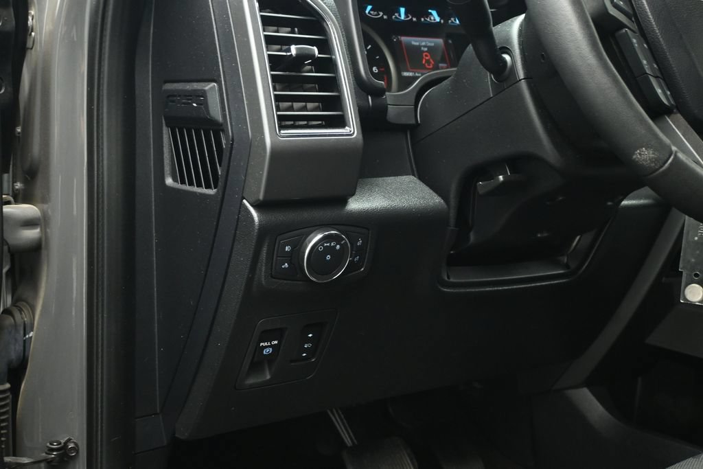 Used 2020 Ford F150 XLT AWD/4WD image 10