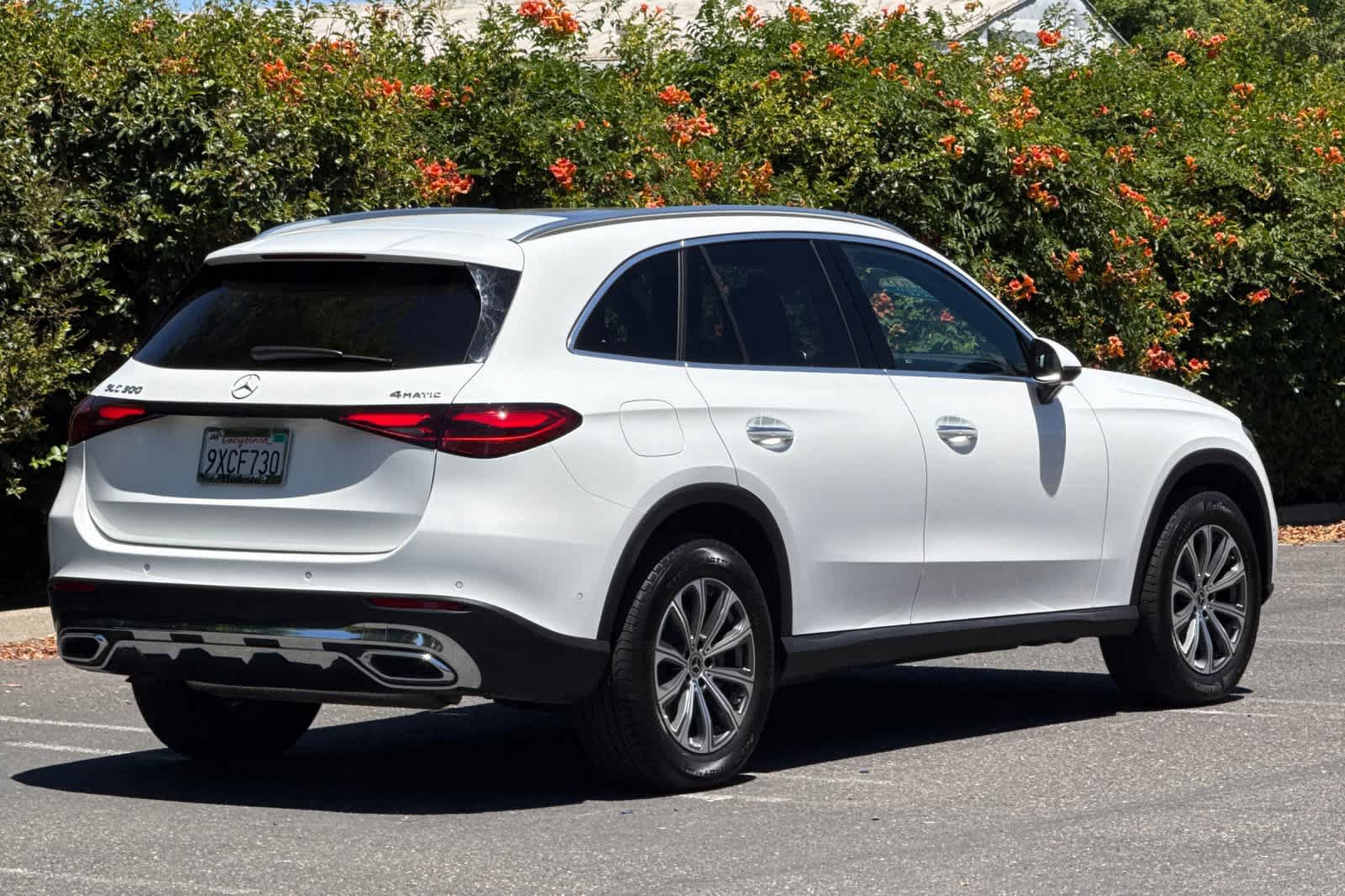 Certified 2026 Mercedes-Benz GLC 300 4MATIC image 3