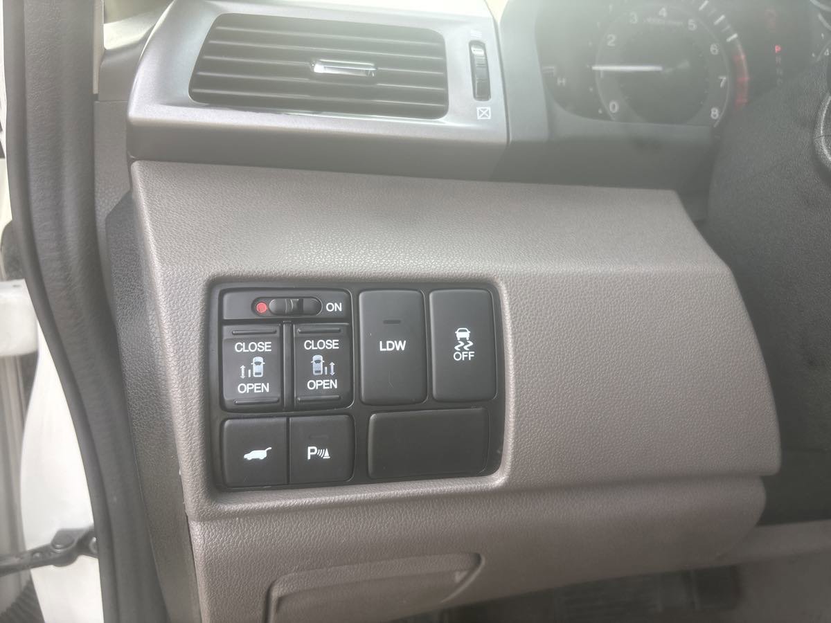 Used 2014 Honda Odyssey Touring image 8