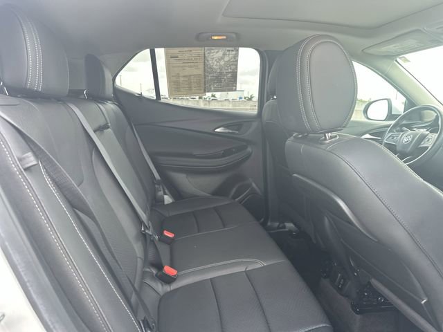 Used 2022 Buick Encore GX Essence w/ Advanced Technology Package image 27