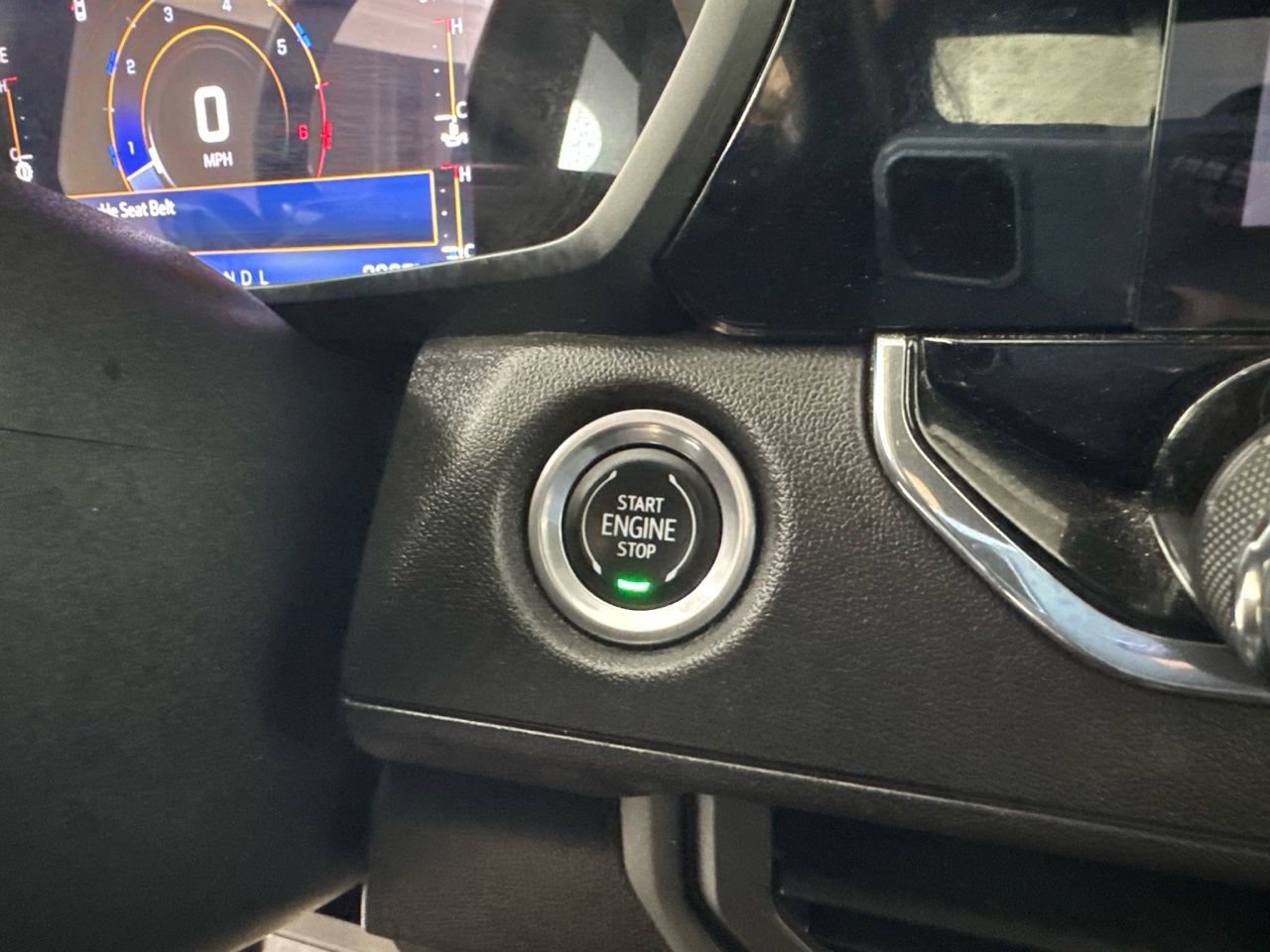 Used 2023 Chevrolet Colorado W/T image 19