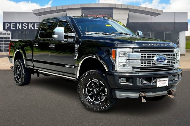 Used 2019 Ford F350 Platinum w/ Platinum Ultimate Package image 10