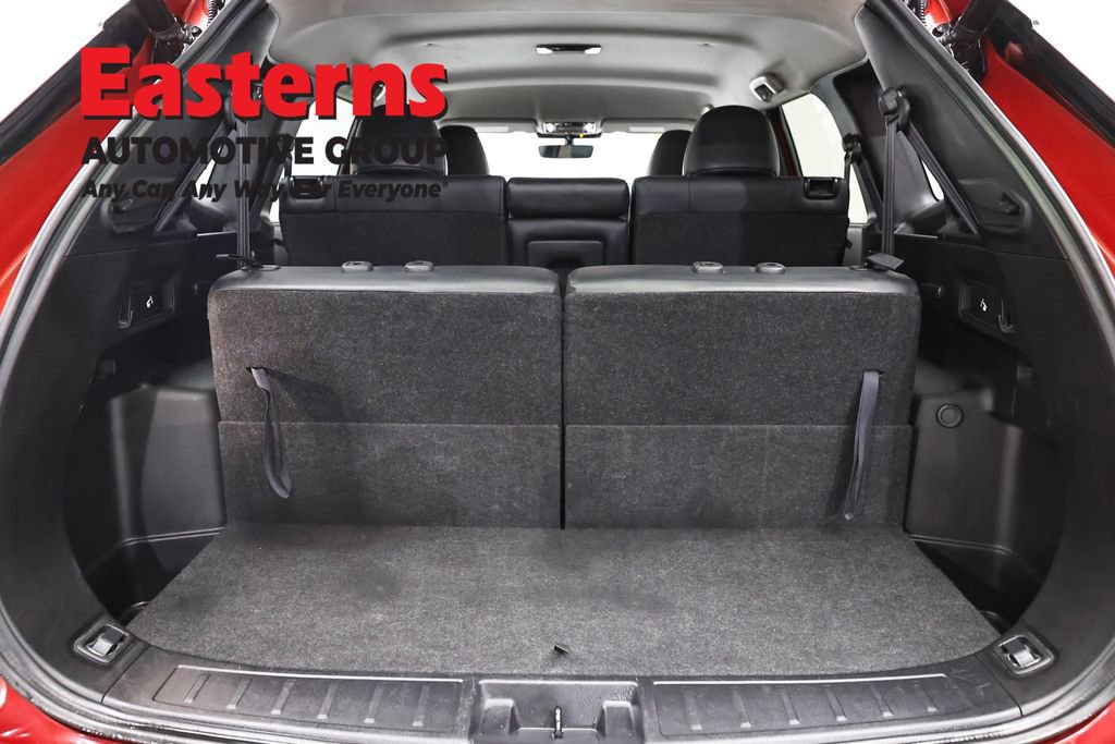 Used 2025 Mitsubishi Outlander SE FWD image 9