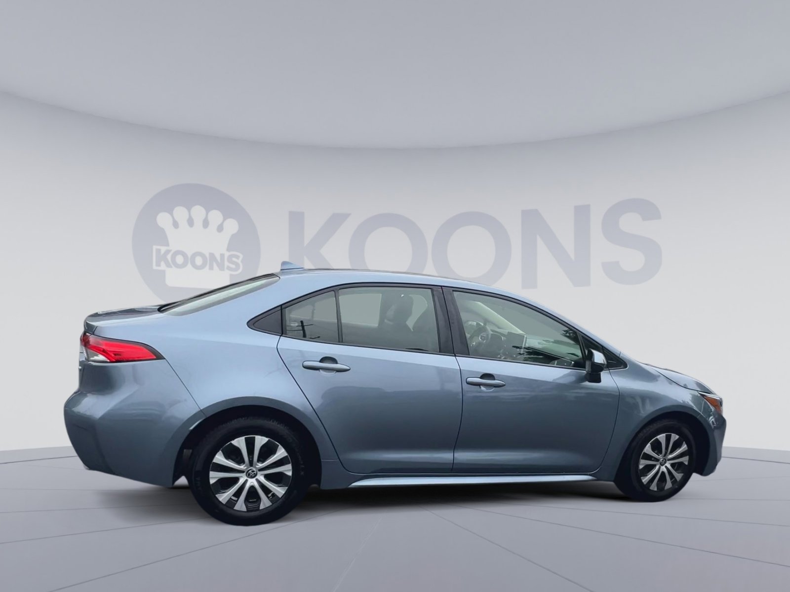 Used 2022 Toyota Corolla LE w/ Premium Interior Package FWD image 12
