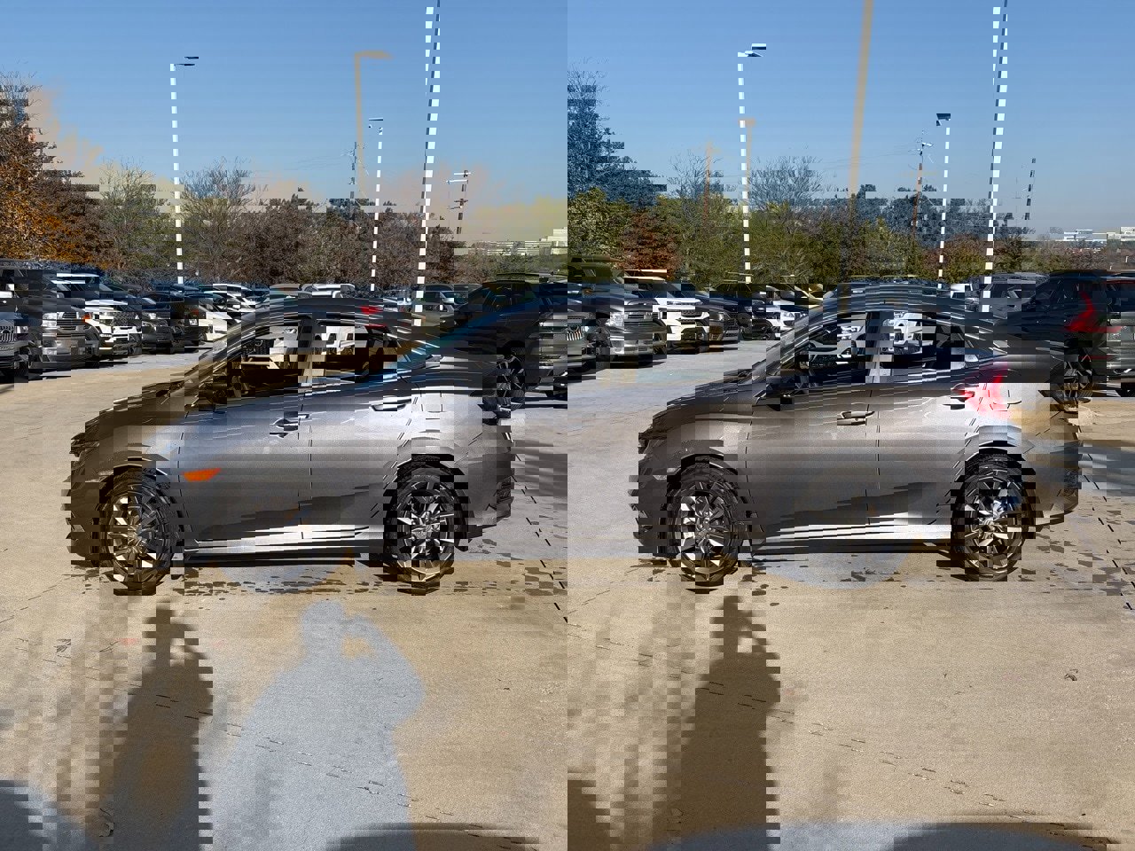 Used 2019 Honda Civic EX-L image 8