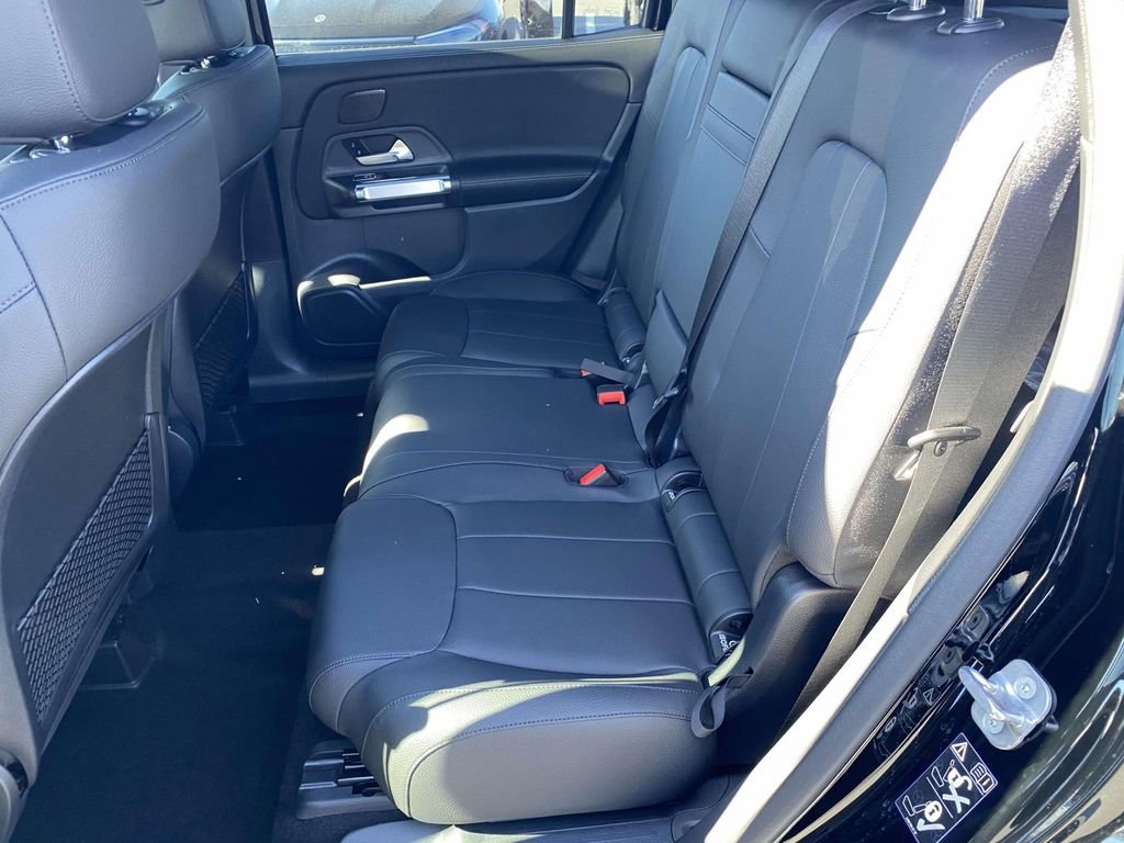 Certified 2025 Mercedes-Benz GLB 250 image 13
