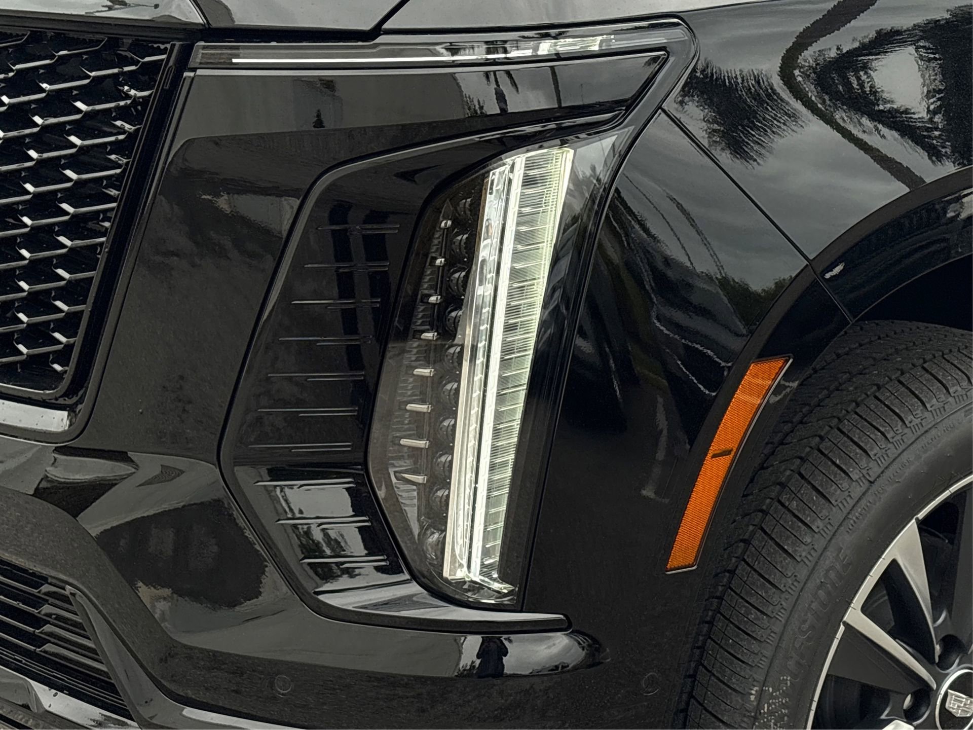 New 2026 Cadillac Escalade ESV Sport AWD/4WD image 14