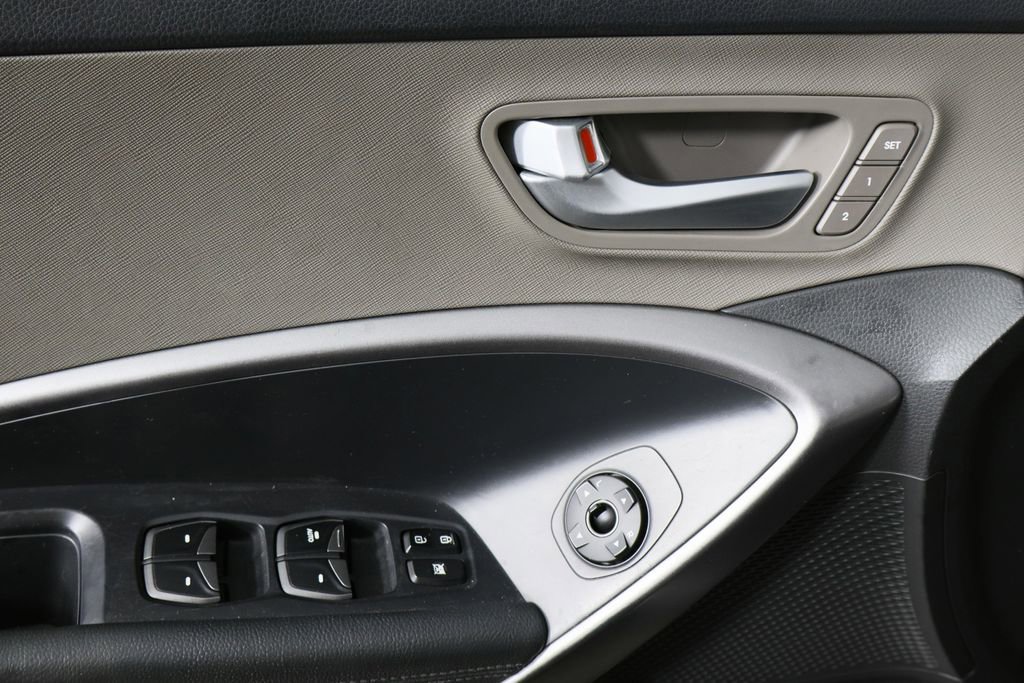 Used 2014 Hyundai Santa Fe Sport 2.0T w/ Technology Package 05 image 22