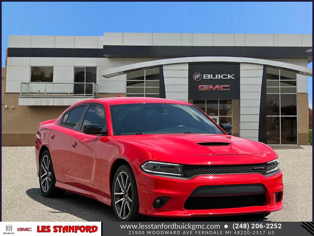 Used 2023 Dodge Charger R/T w/ Plus Group RWD image 8