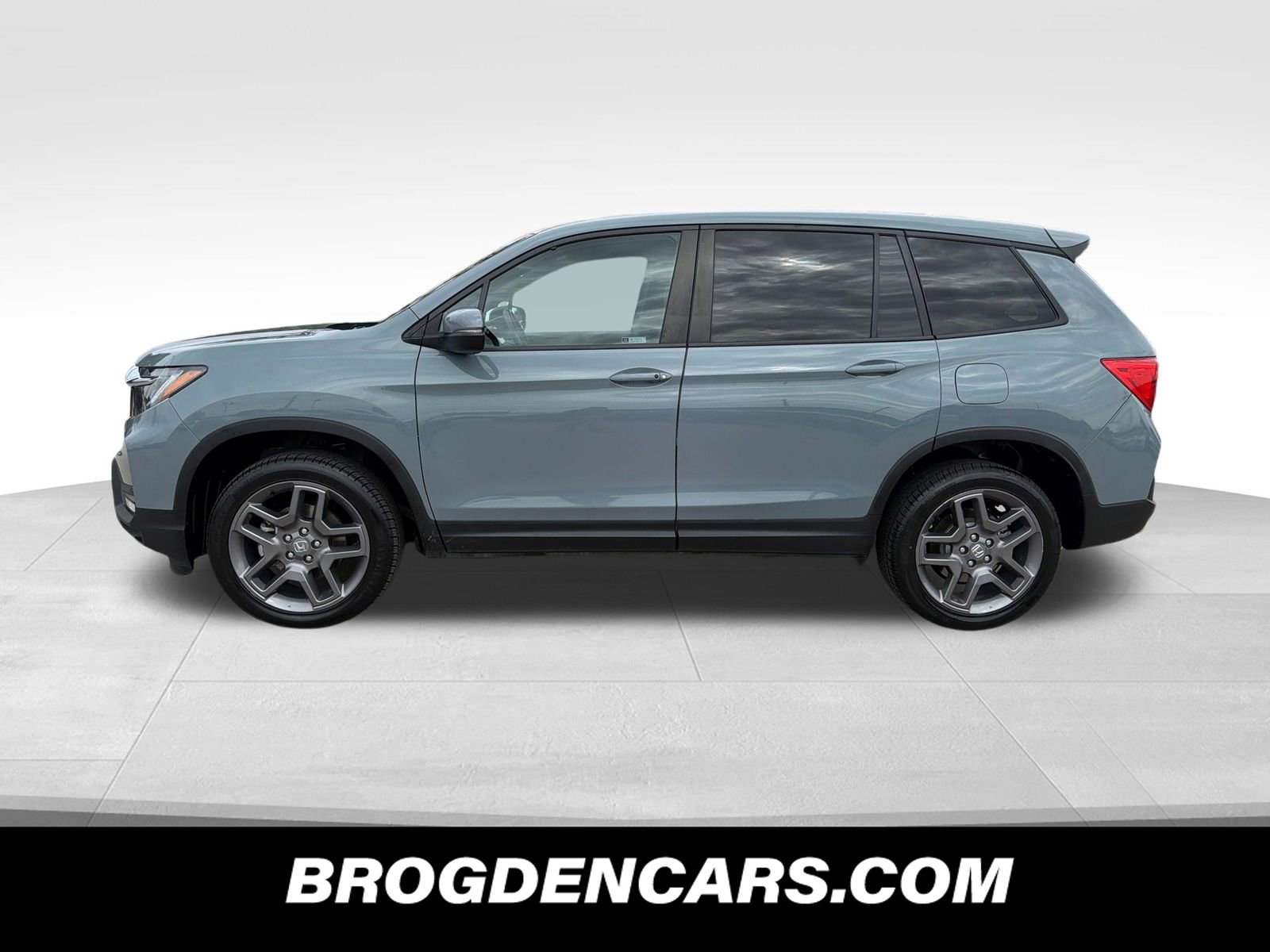 Used 2023 Honda Passport EX-L image 5