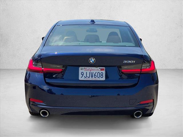 Used 2023 BMW 330i Sedan w/ Premium Package RWD image 6