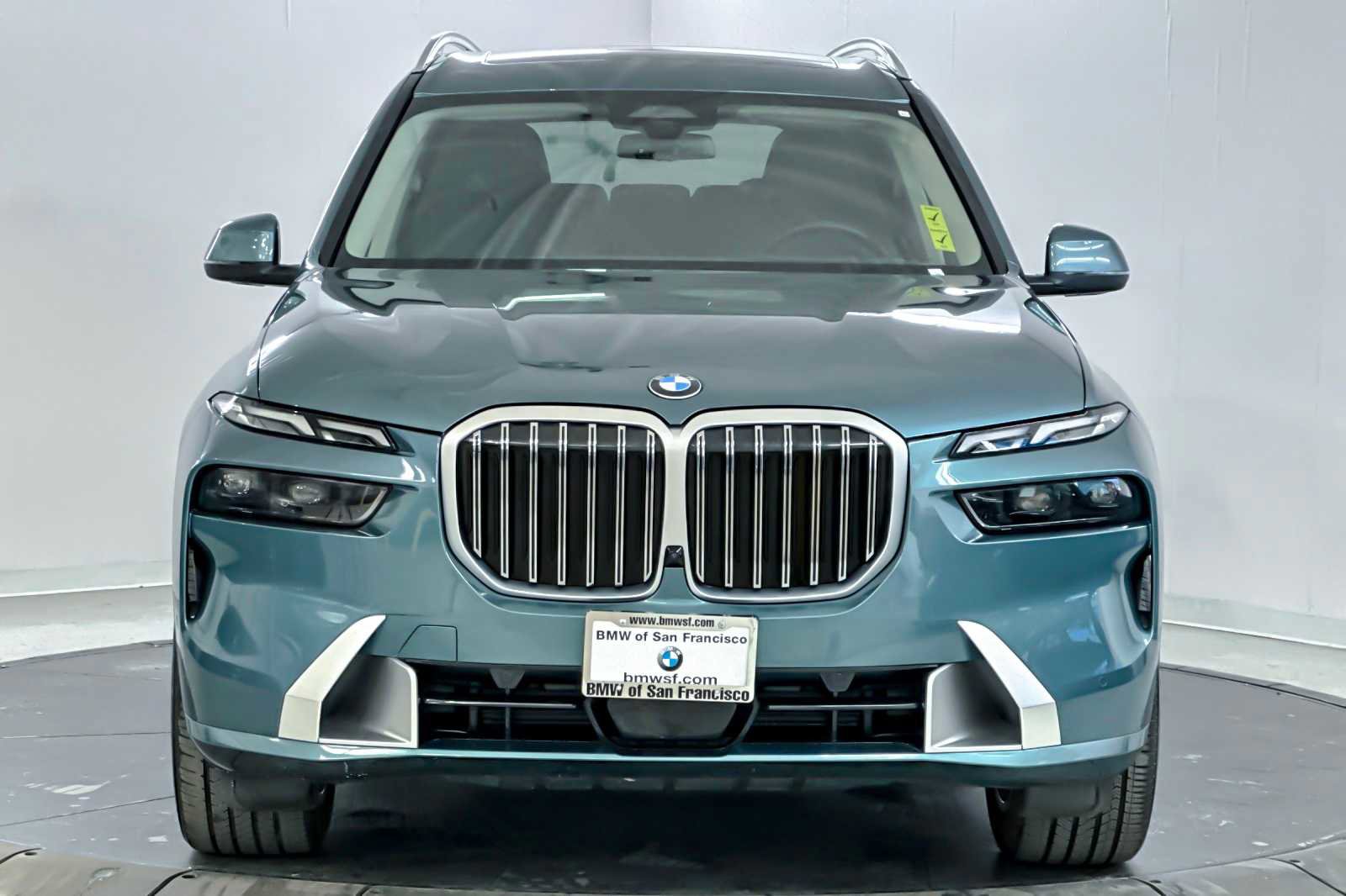 Used 2024 BMW X7 xDrive40i image 10
